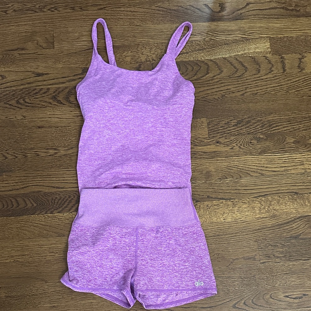 ALO Yoga Lilac Two Pieces